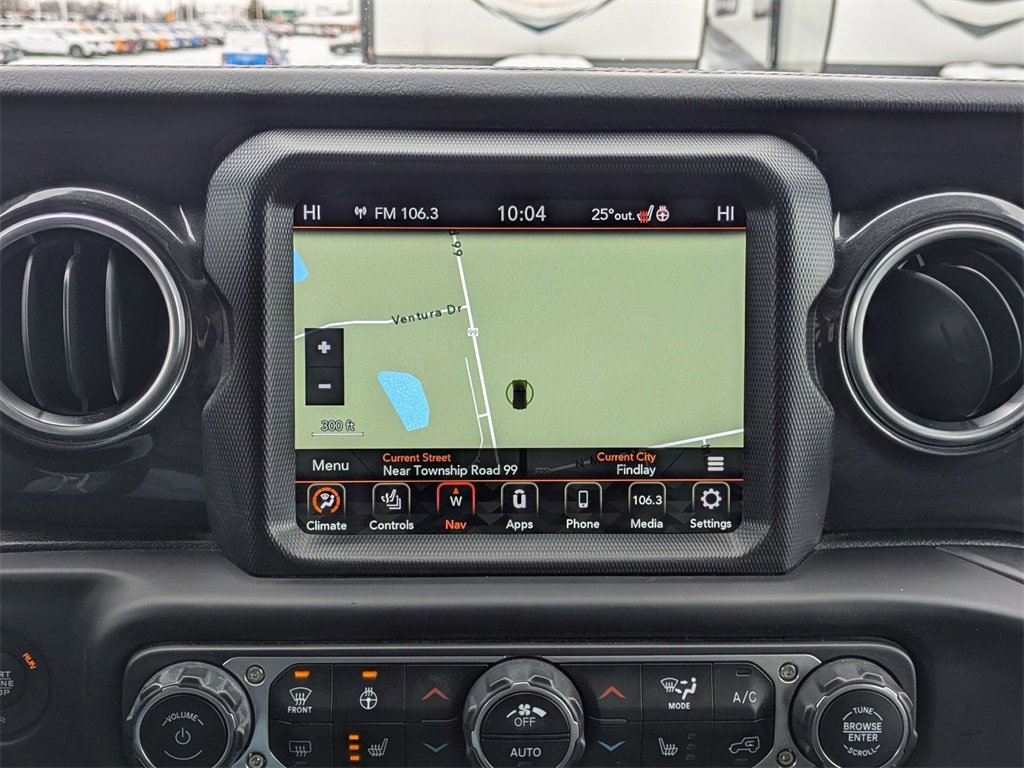 Used 2020 Jeep Wrangler Unlimited Sahara image 15