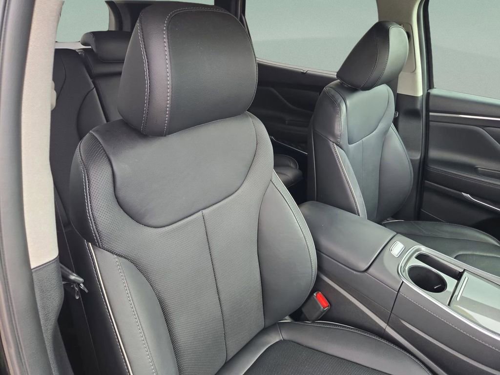 Used 2023 Hyundai Santa Fe Limited image 21