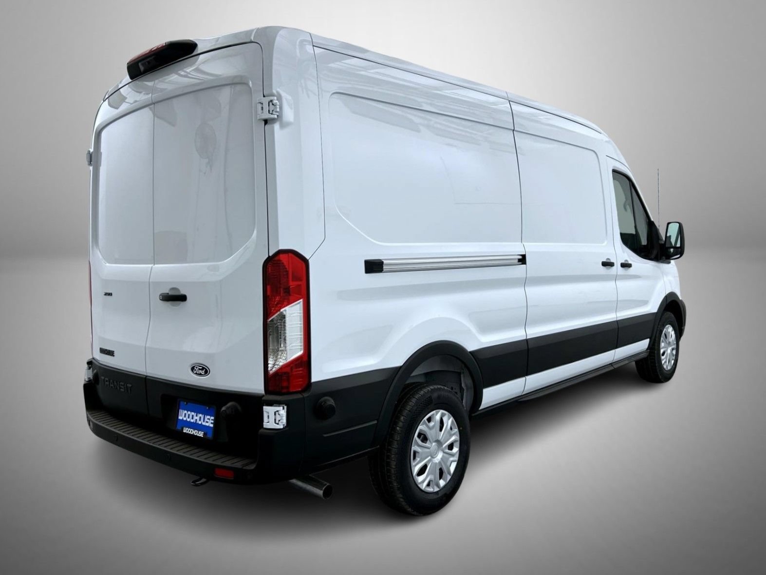 New 2027 Ford Transit 250 148 Medium Roof w/ Load Area Protection Package RWD image 5