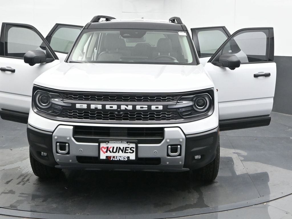 New 2025 Ford Bronco Sport Badlands image 44