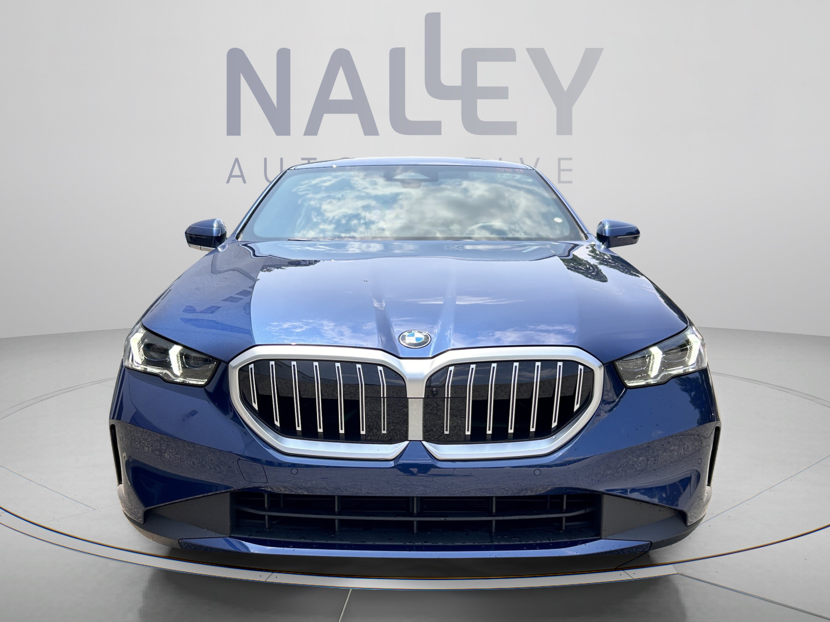 Used 2026 BMW 530i RWD image 6