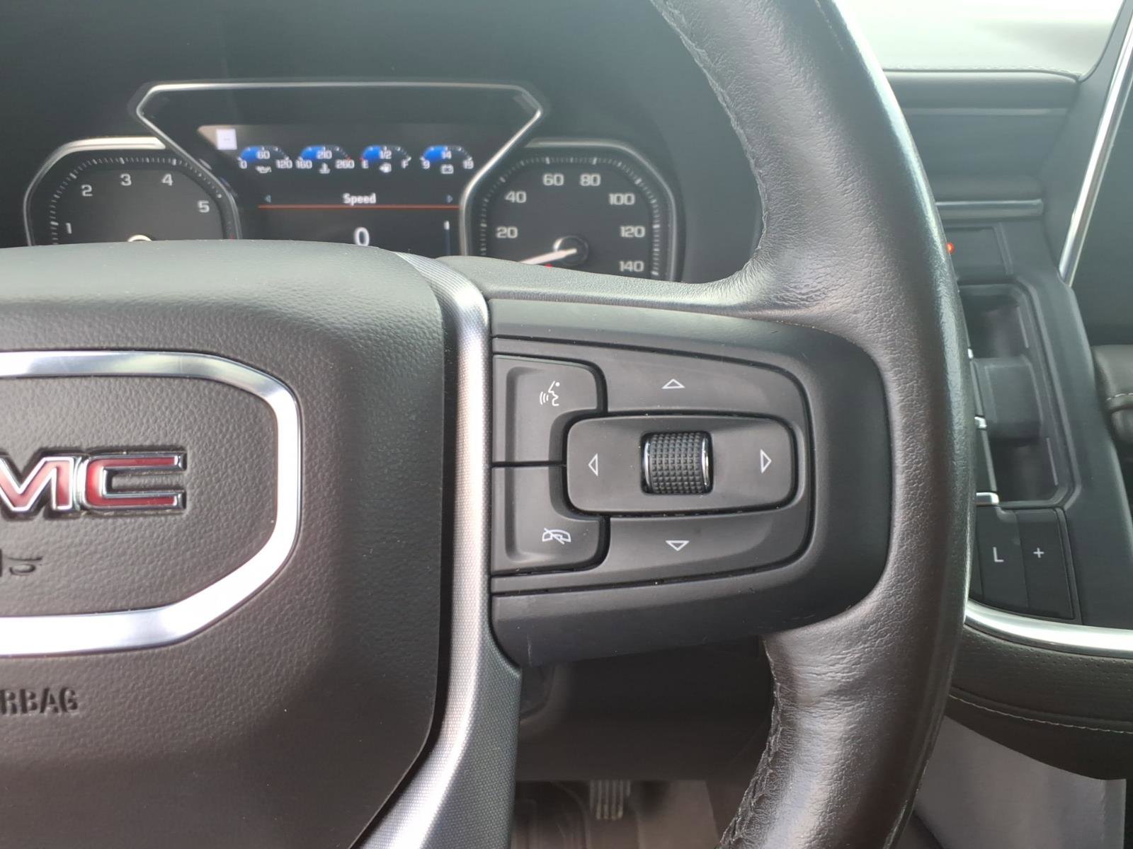 Used 2021 GMC Yukon SLT w/ SLT Premium Package RWD image 12