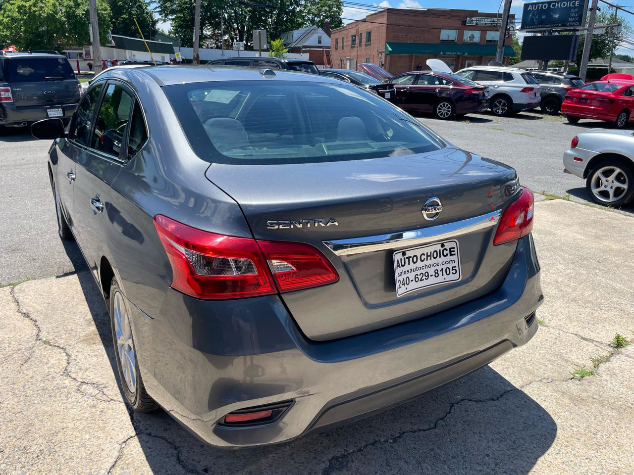Used 2019 Nissan Sentra SV FWD image 10