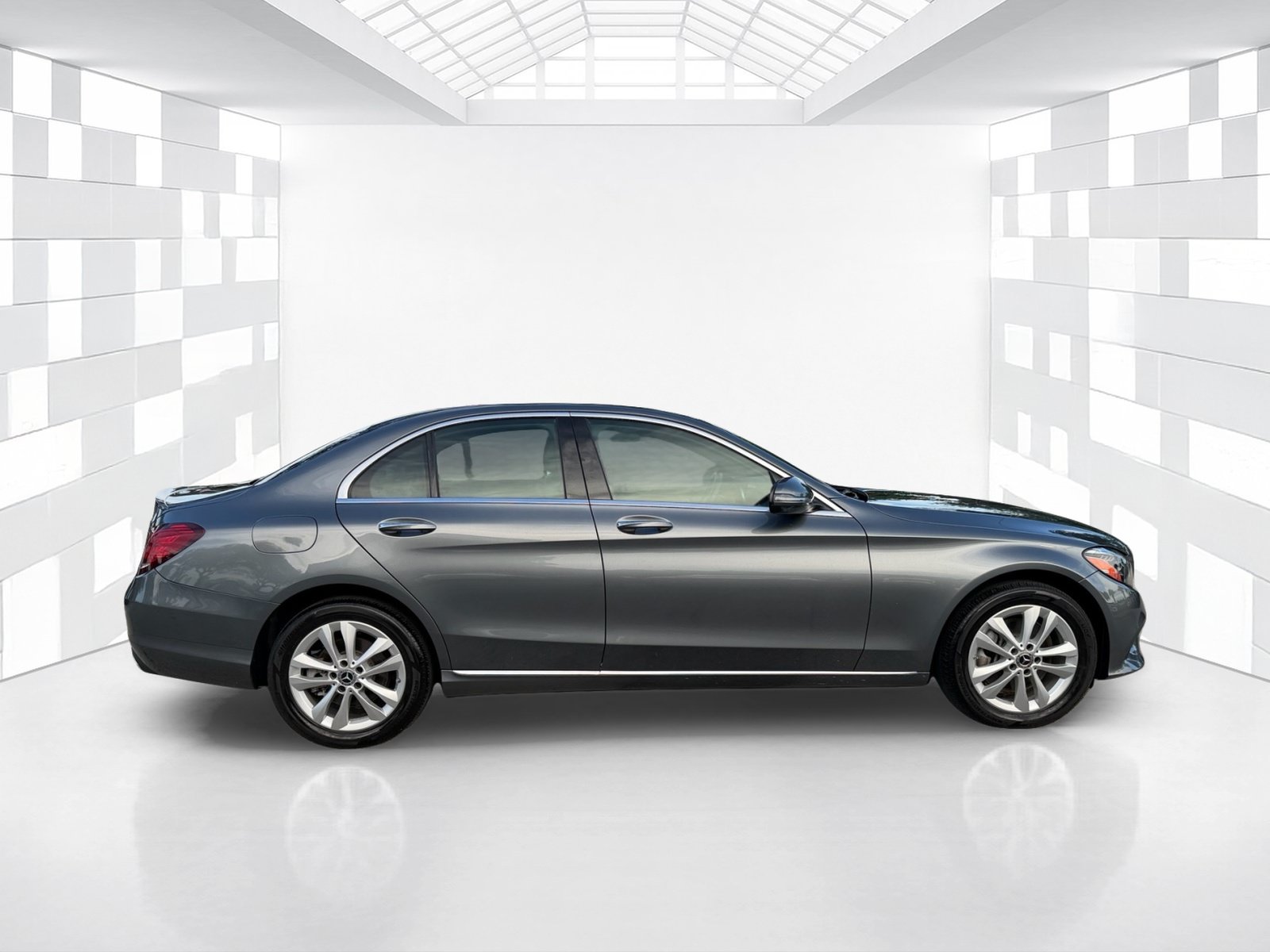 Used 2019 Mercedes-Benz C 300 4MATIC Sedan image 8