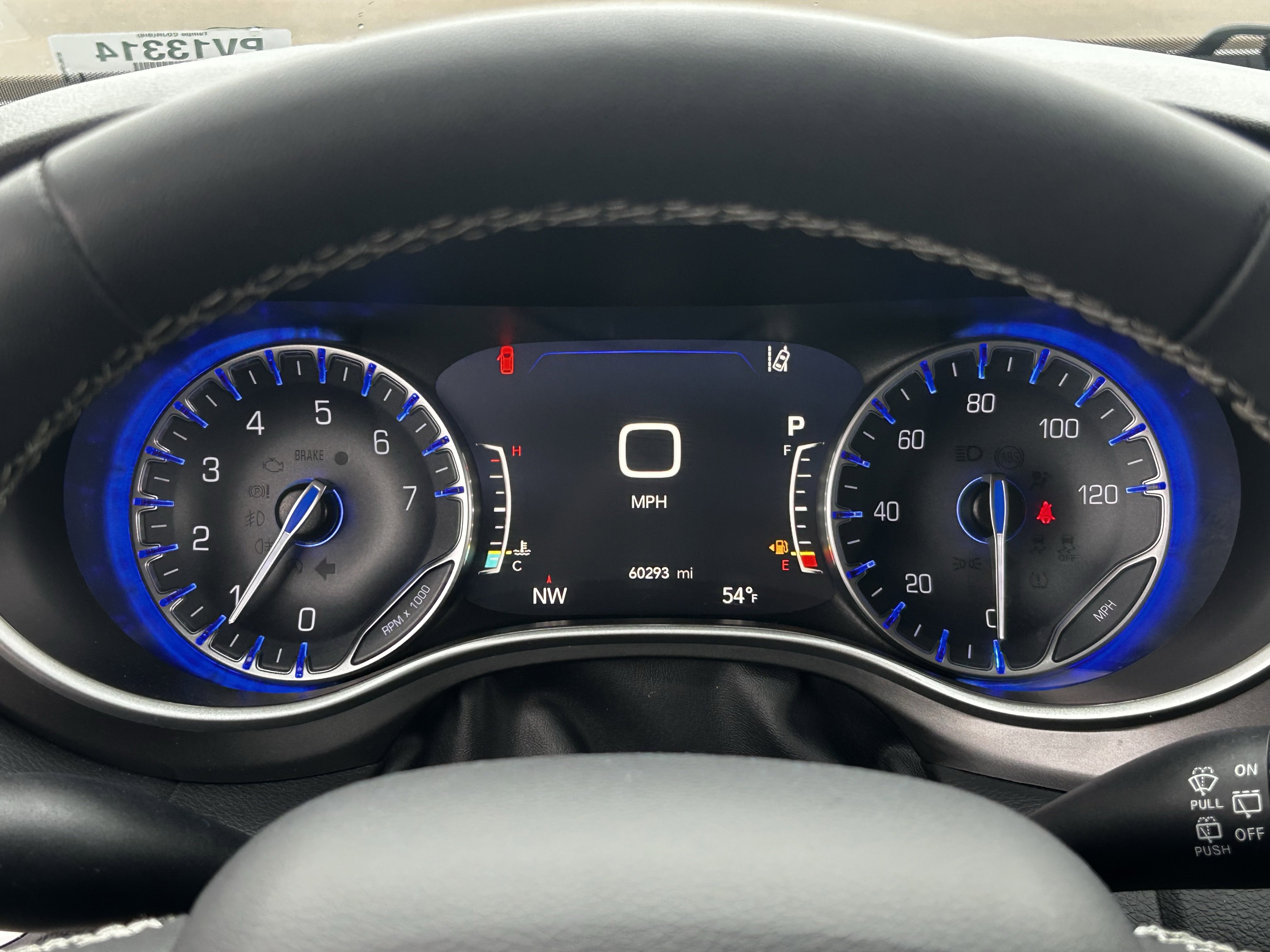 Certified 2024 Chrysler Pacifica Touring-L image 28