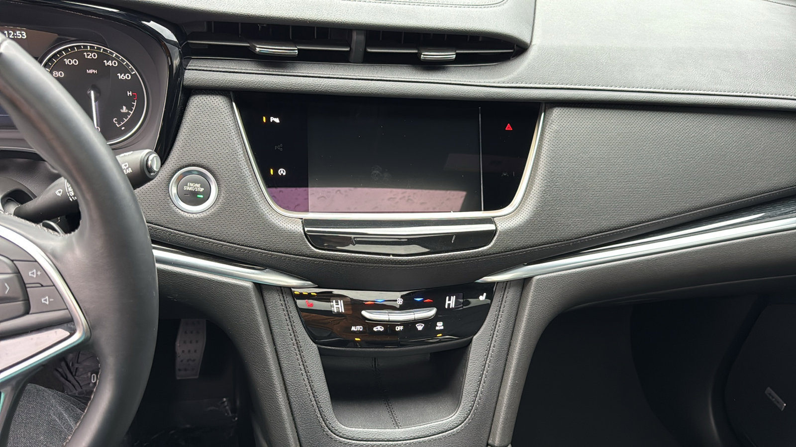 Used 2025 Cadillac XT5 Premium Luxury image 19