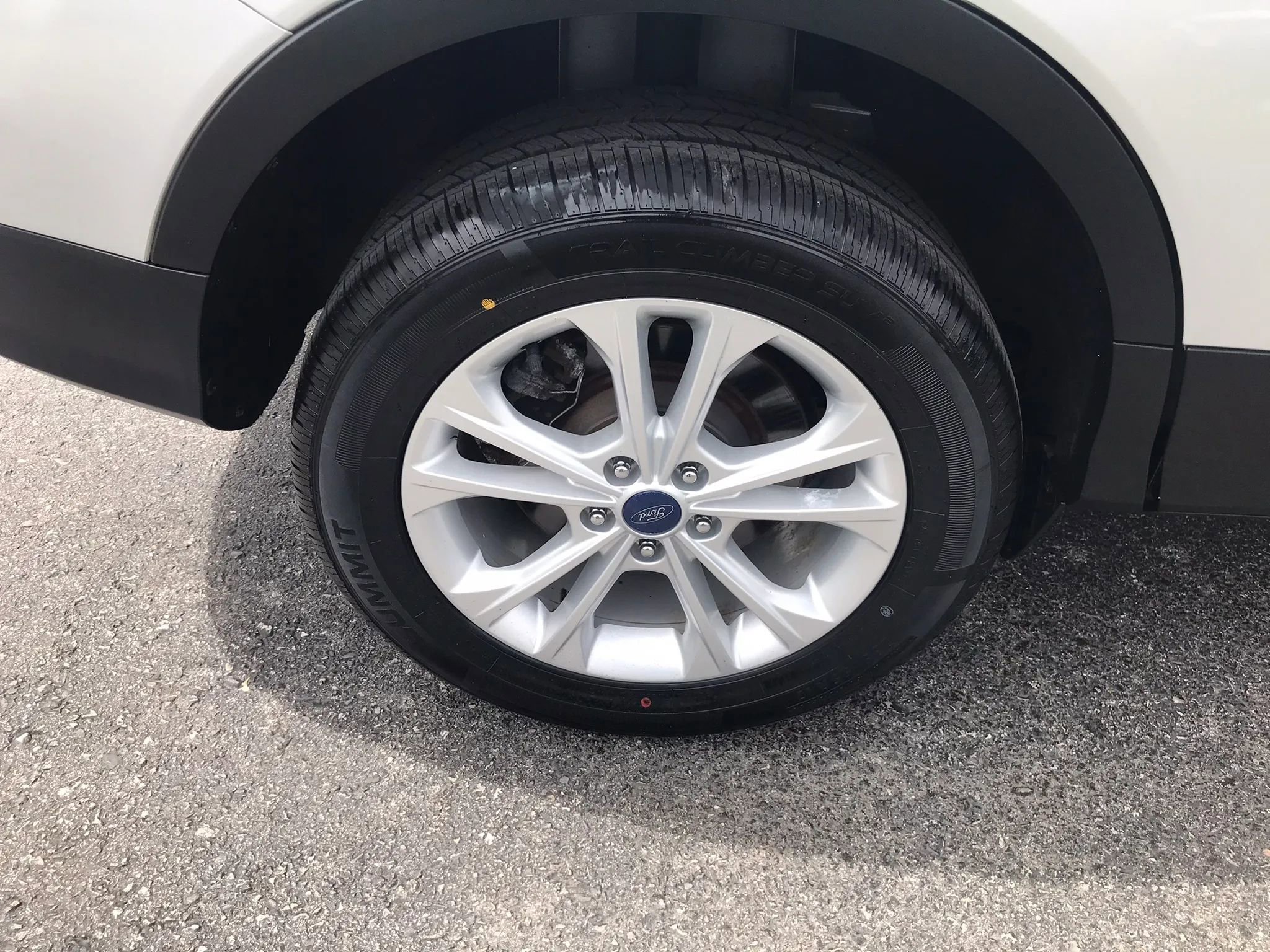 Used 2017 Ford Escape SE AWD/4WD image 44