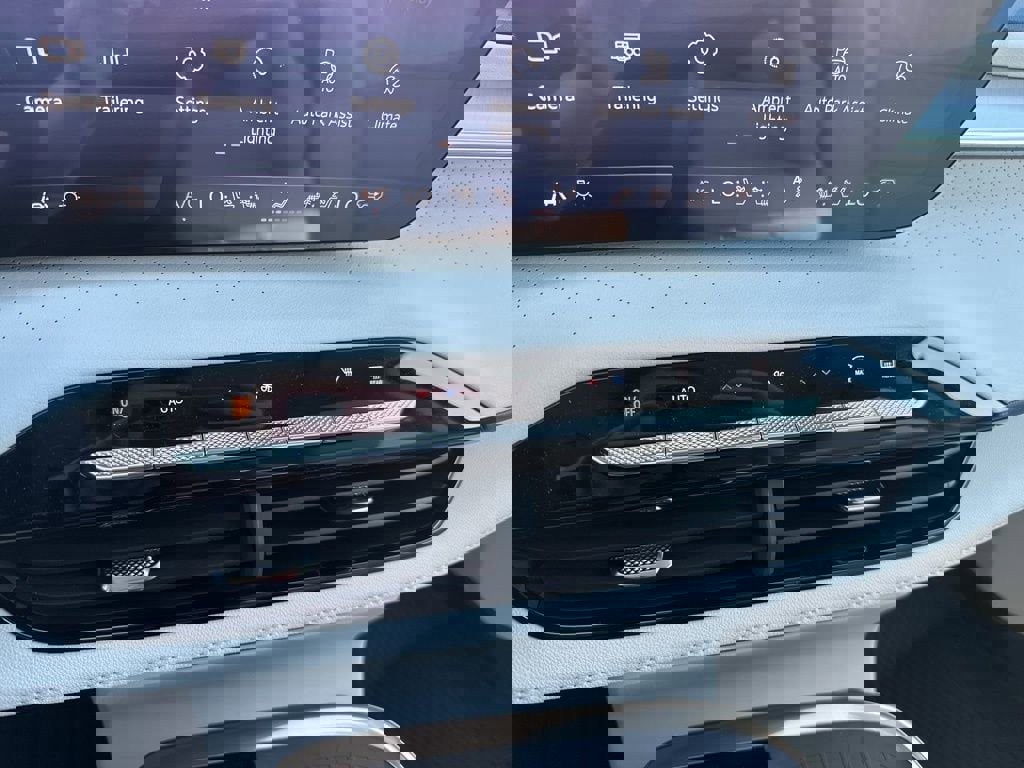 New 2026 Buick Enclave Avenir w/ Super Cruise Package image 35