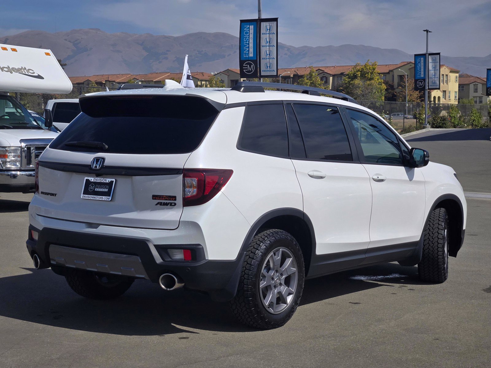 Certified 2025 Honda Passport TrailSport image 7