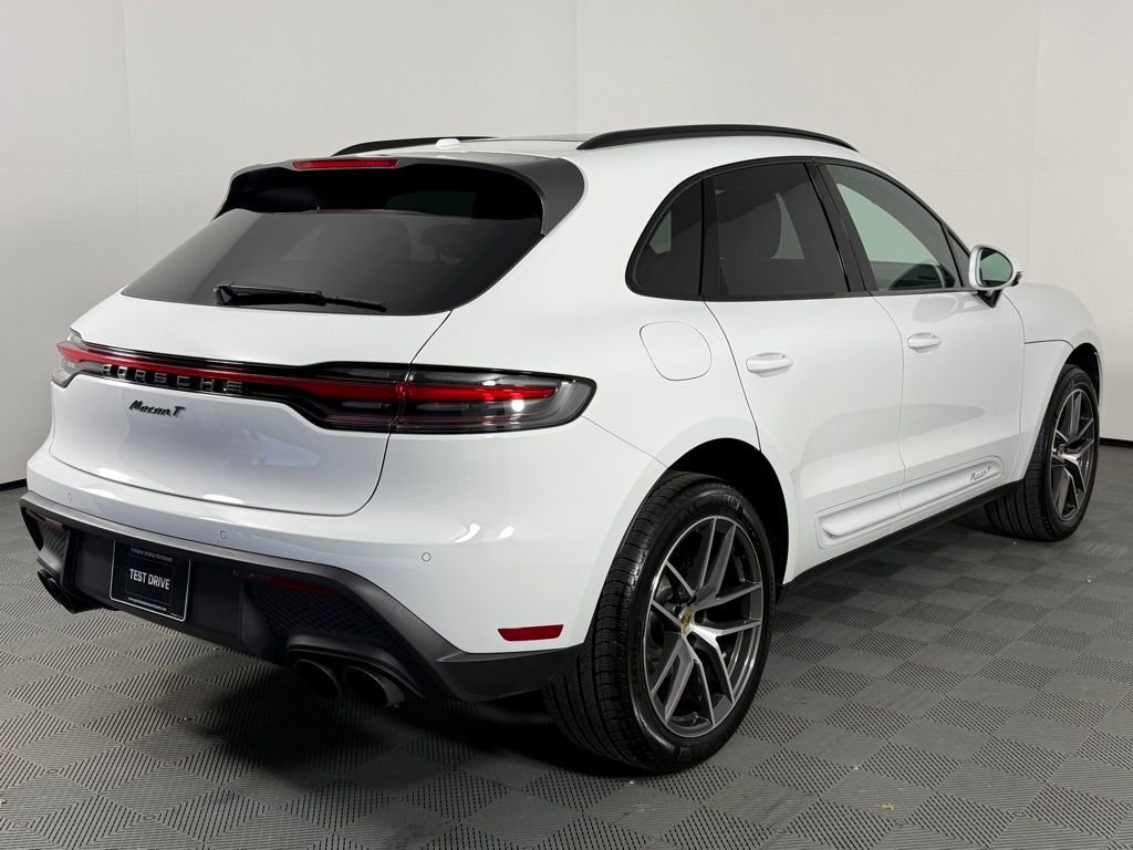 Certified 2026 Porsche Macan Turbo image 7