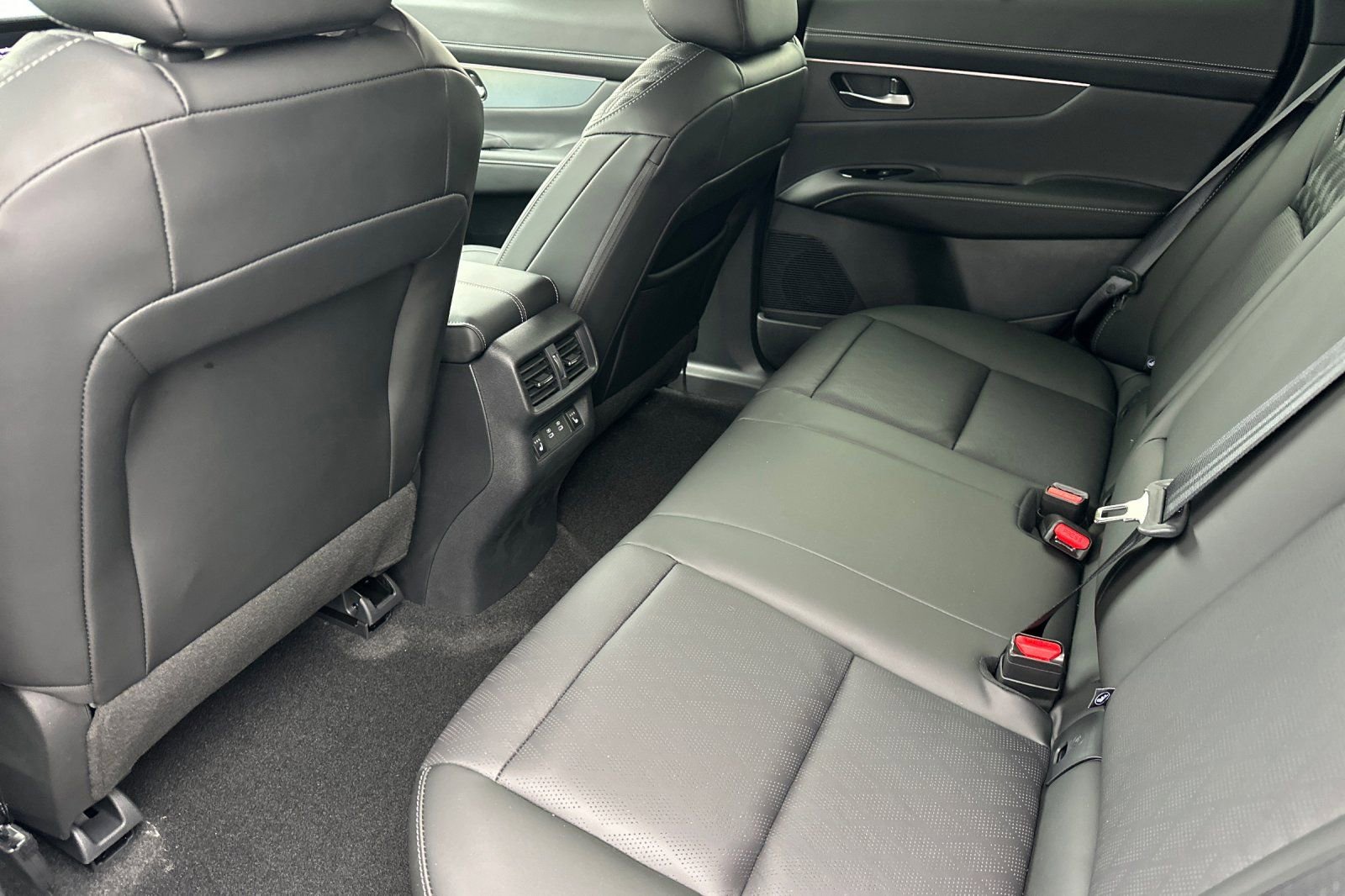 New 2026 Nissan Murano Platinum w/ Cargo Package image 14