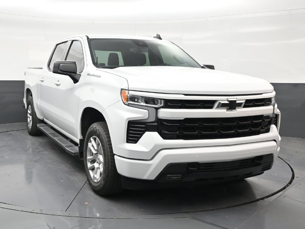 Used 2024 Chevrolet Silverado 1500 RST RWD image 7