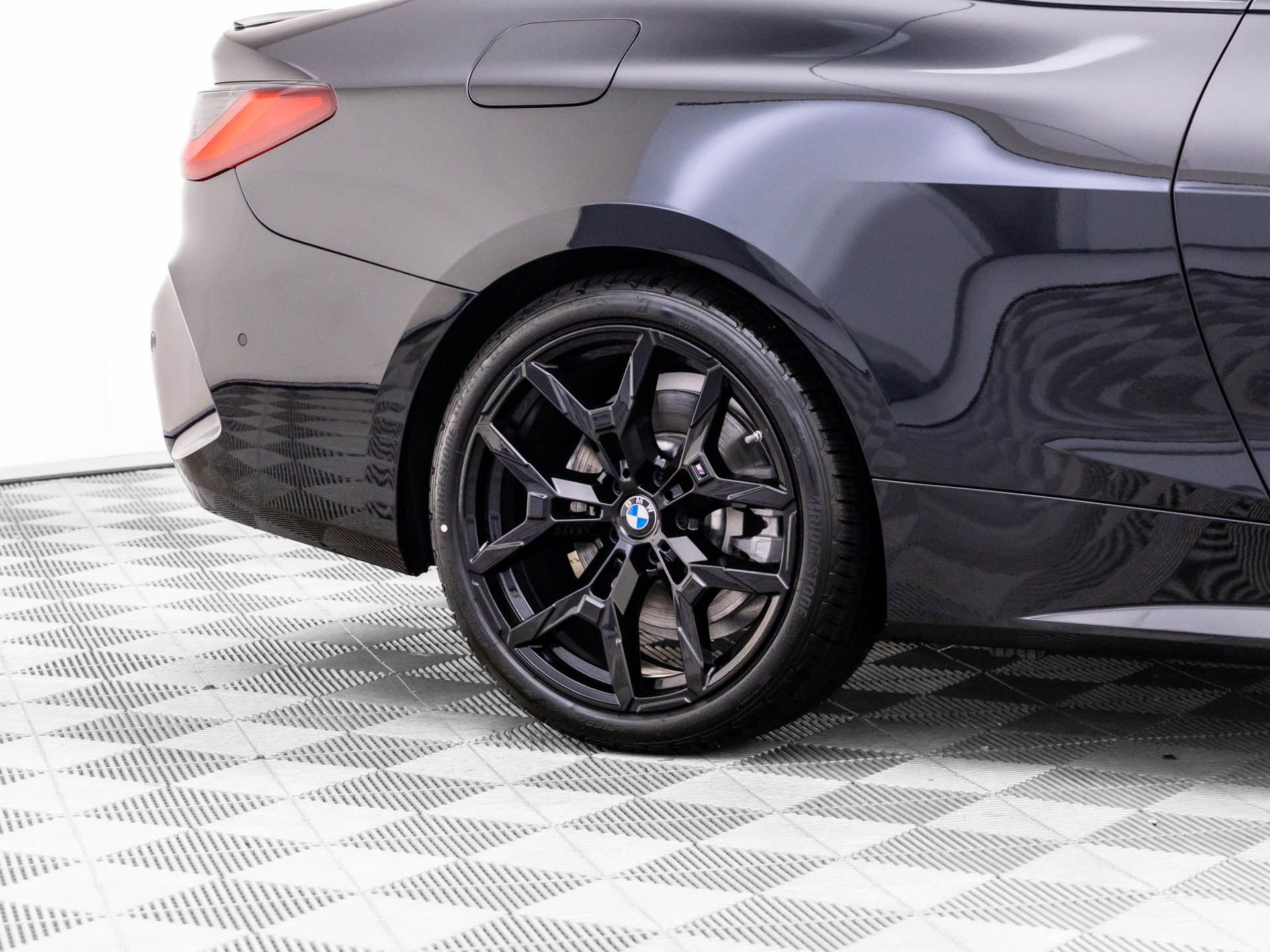 New 2026 BMW 430i xDrive Coupe w/ M Sport Package AWD/4WD image 36