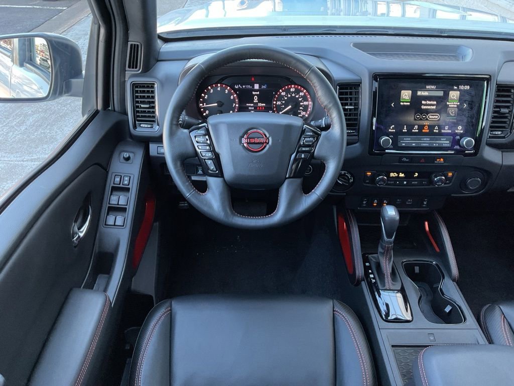 Used 2023 Nissan Frontier PRO-4X w/ Pro-4X Premium Package image 16