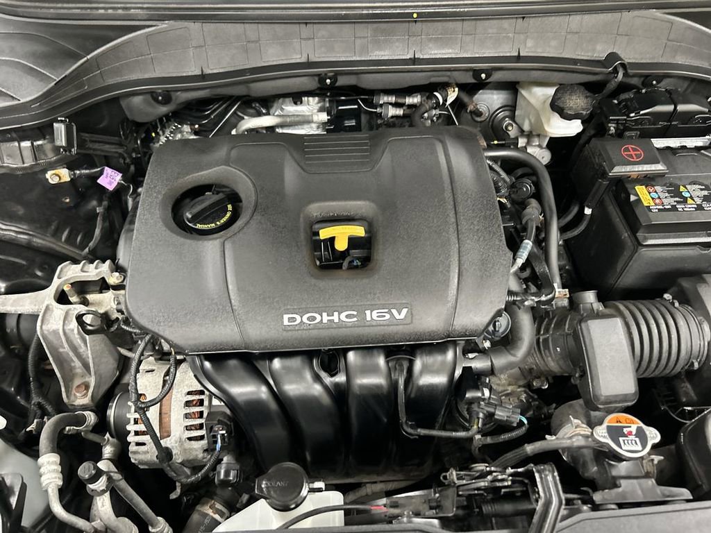 Used 2021 Hyundai Kona SE image 23