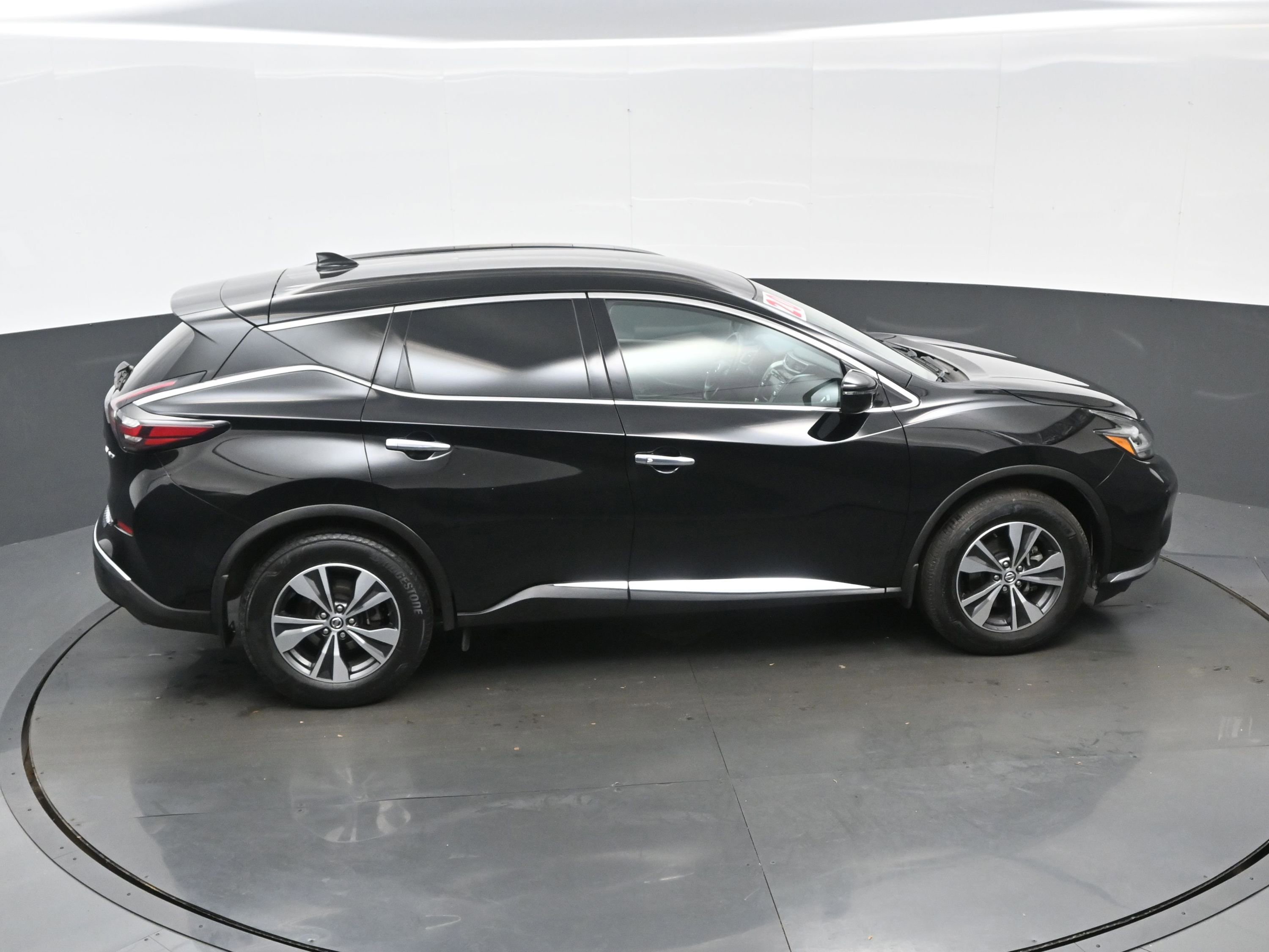 Used 2020 Nissan Murano SV image 41