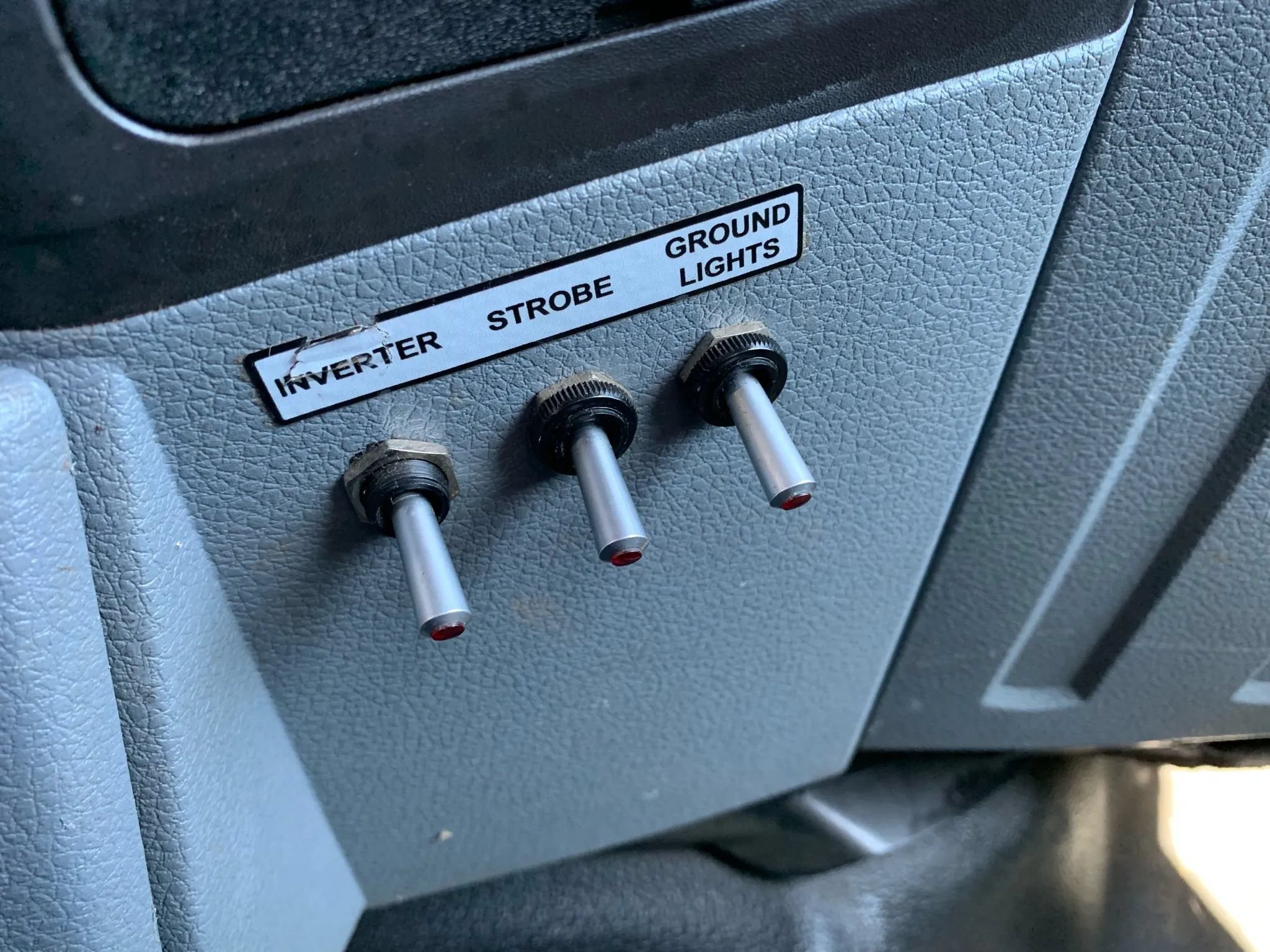 Used 2016 Ford F550 4x4 Regular Cab Super Duty image 22