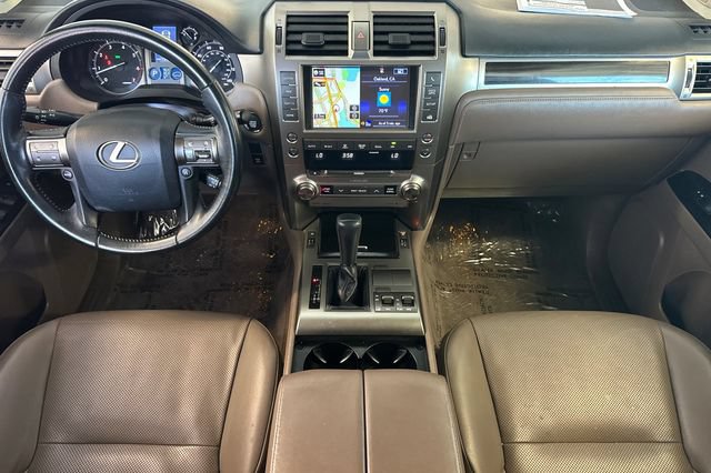 Used 2017 Lexus GX 460 w/ Navigation Package AWD/4WD image 15