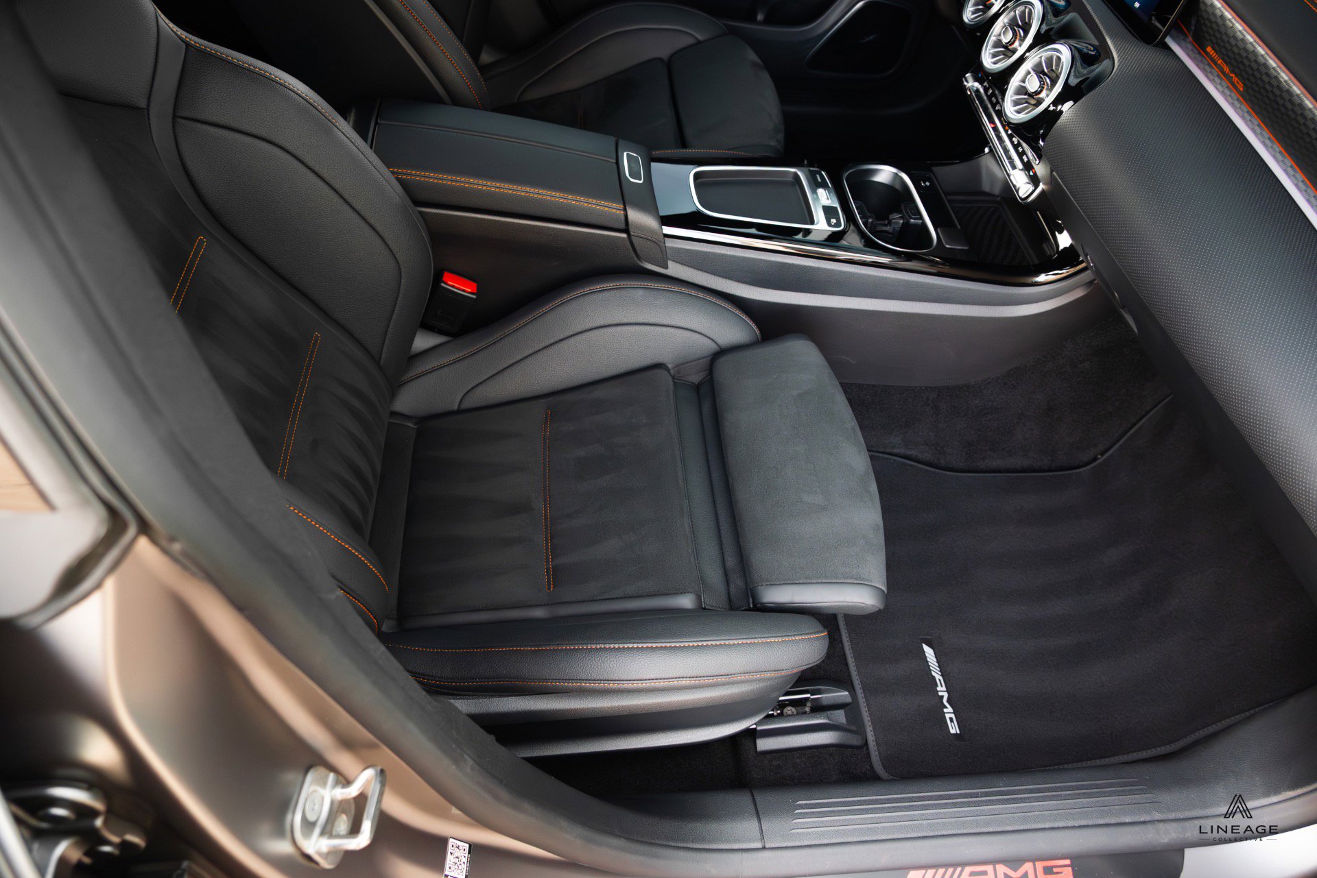 Used 2024 Mercedes-Benz CLA 45 AMG 4MATIC image 40
