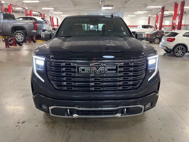 Used 2025 GMC Sierra 1500 Denali Ultimate image 2