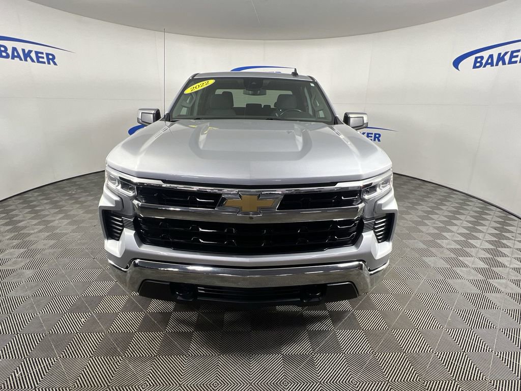 Certified 2022 Chevrolet Silverado 1500 LT AWD/4WD image 3