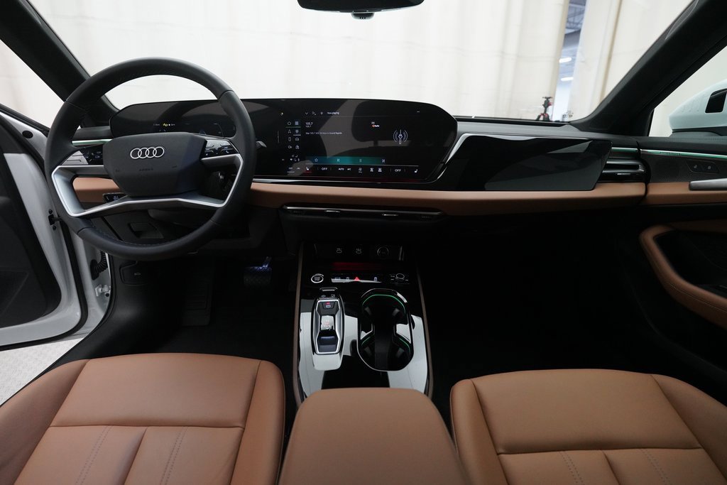 Used 2025 Audi A5 2.0T Premium Plus w/ Premium Plus image 5