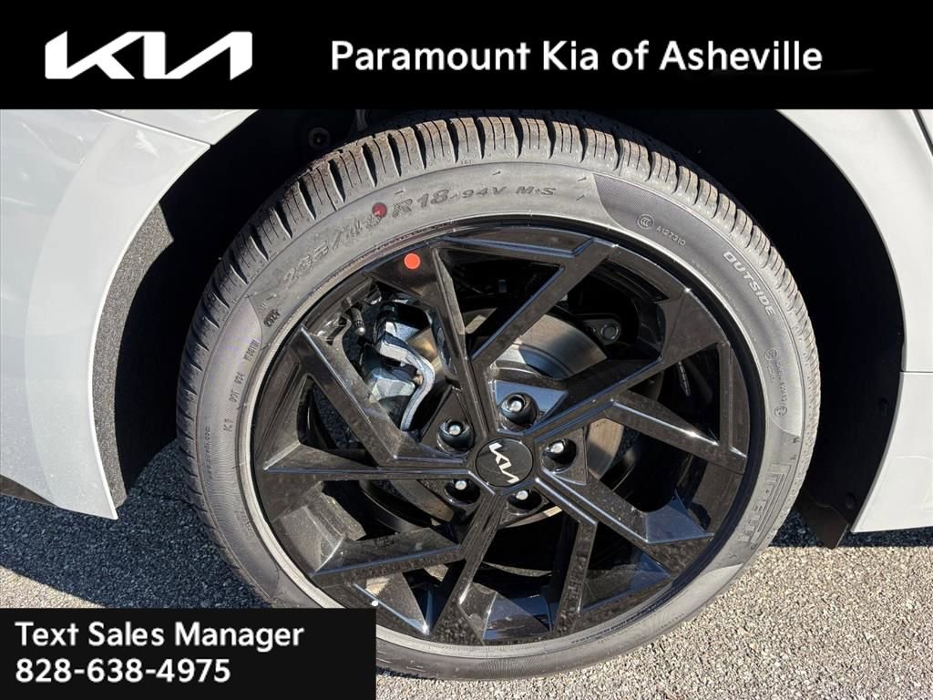 New 2026 Kia K5 GT-Line image 30