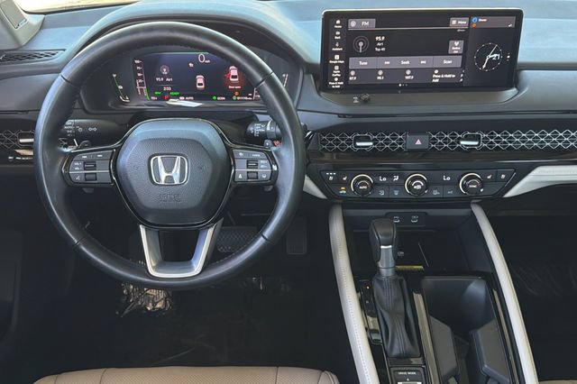 Used 2024 Honda Accord Touring image 18