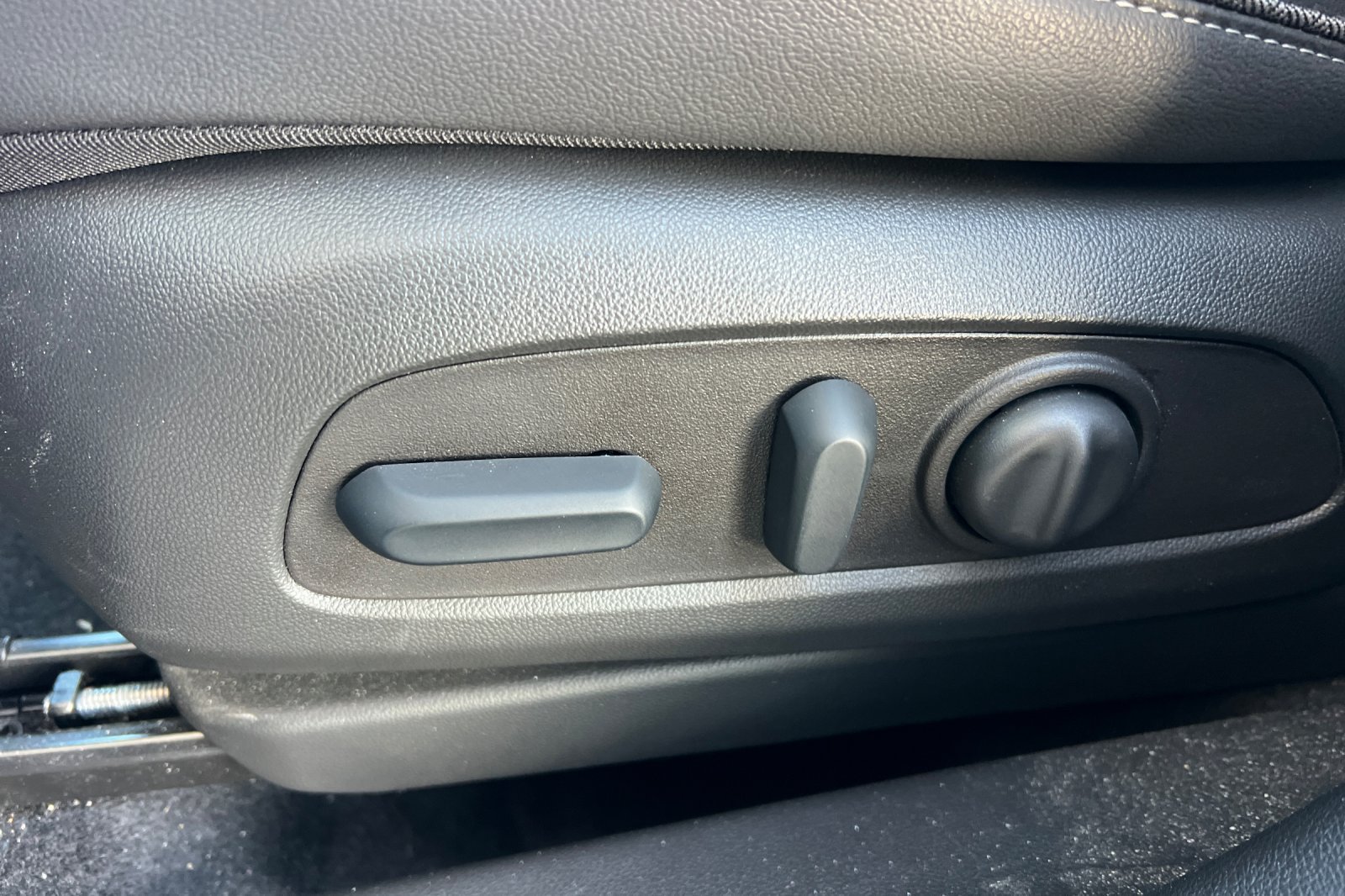 Used 2026 Buick Encore GX Preferred w/ Comfort Package FWD image 17