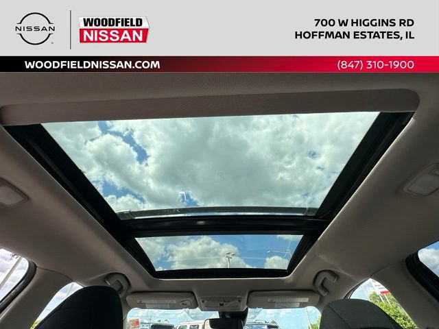 Used 2019 Nissan Rogue SV w/ Sun & Sound Touring Package AWD/4WD image 29