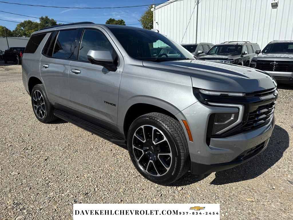 Used 2025 Chevrolet Tahoe RST w/ Comfort Package AWD/4WD image 8
