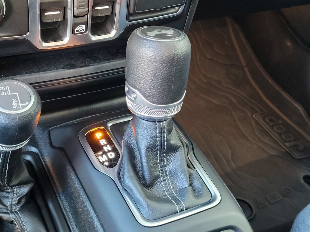 Used 2026 Jeep Wrangler Unlimited Sport AWD/4WD image 15