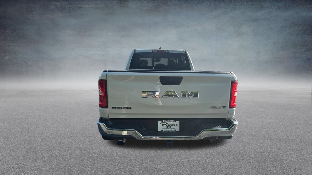 Used 2025 RAM 1500 4x4 Crew Cab image 29