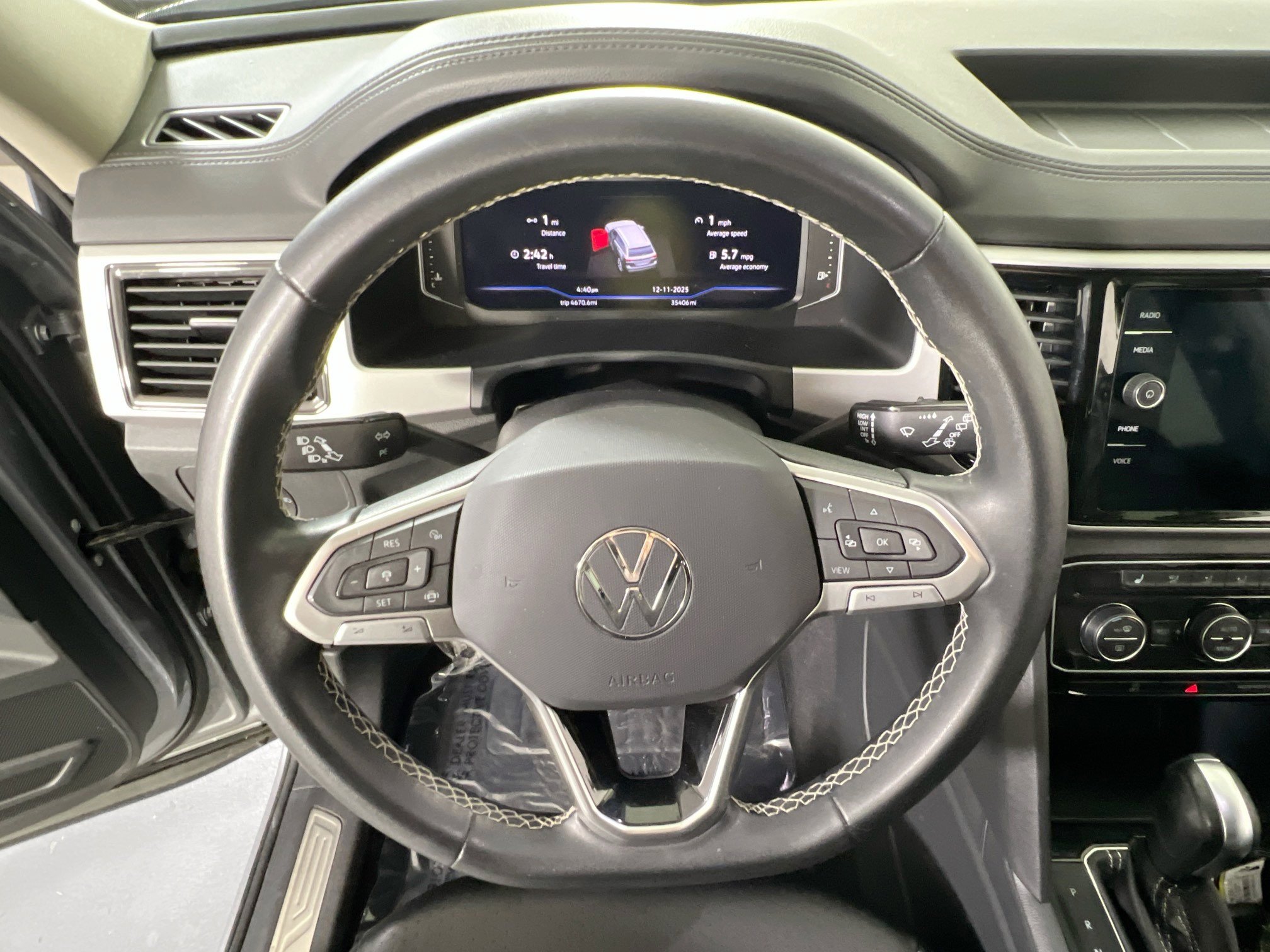 Used 2022 Volkswagen Atlas SE image 11