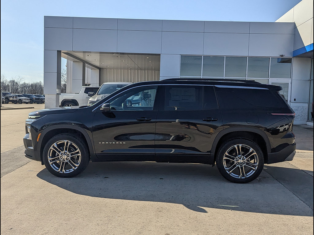 New 2026 Chevrolet Traverse LT w/ Driver Confidence Package FWD image 10