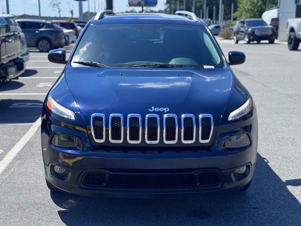 Used 2014 Jeep Cherokee Latitude FWD image 2