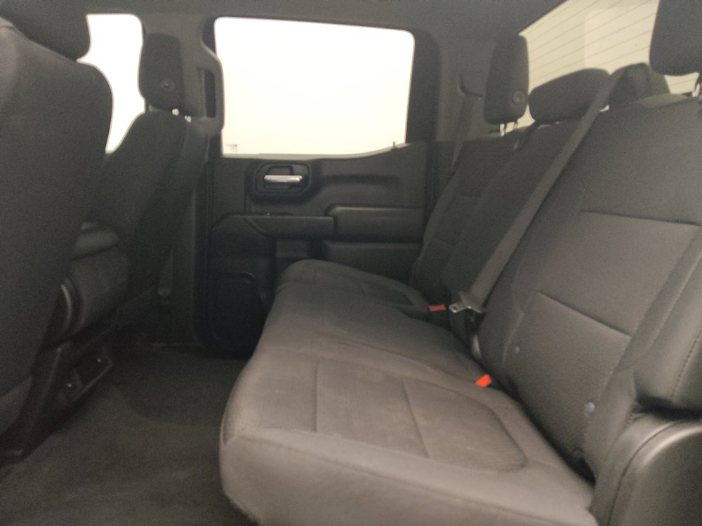 Used 2021 Chevrolet Silverado 1500 Custom RWD image 18