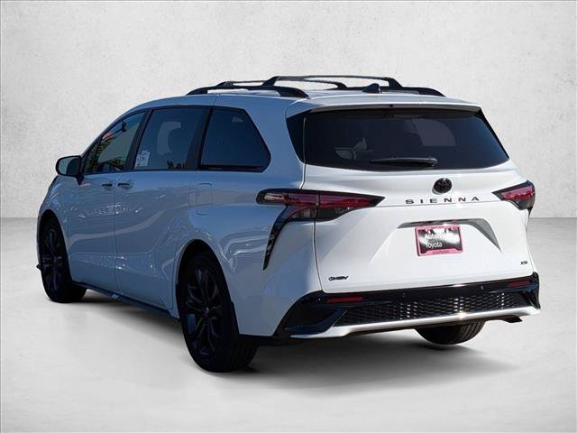 New 2026 Toyota Sienna XSE FWD image 9