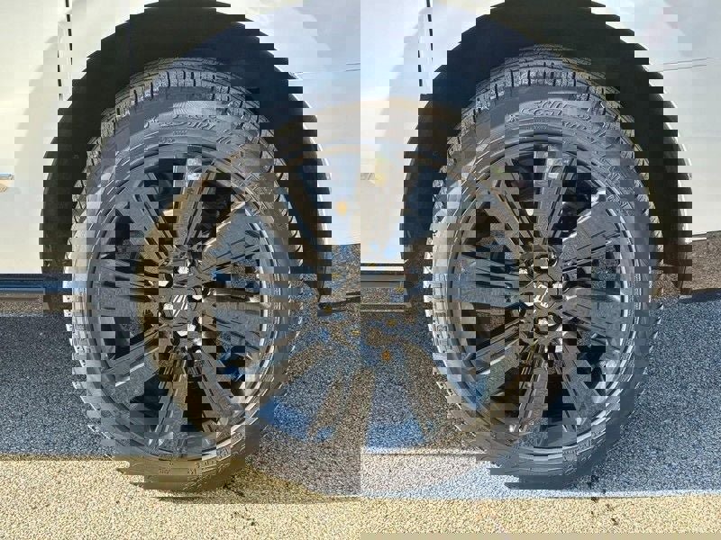 Used 2023 Lincoln Navigator L Reserve image 7