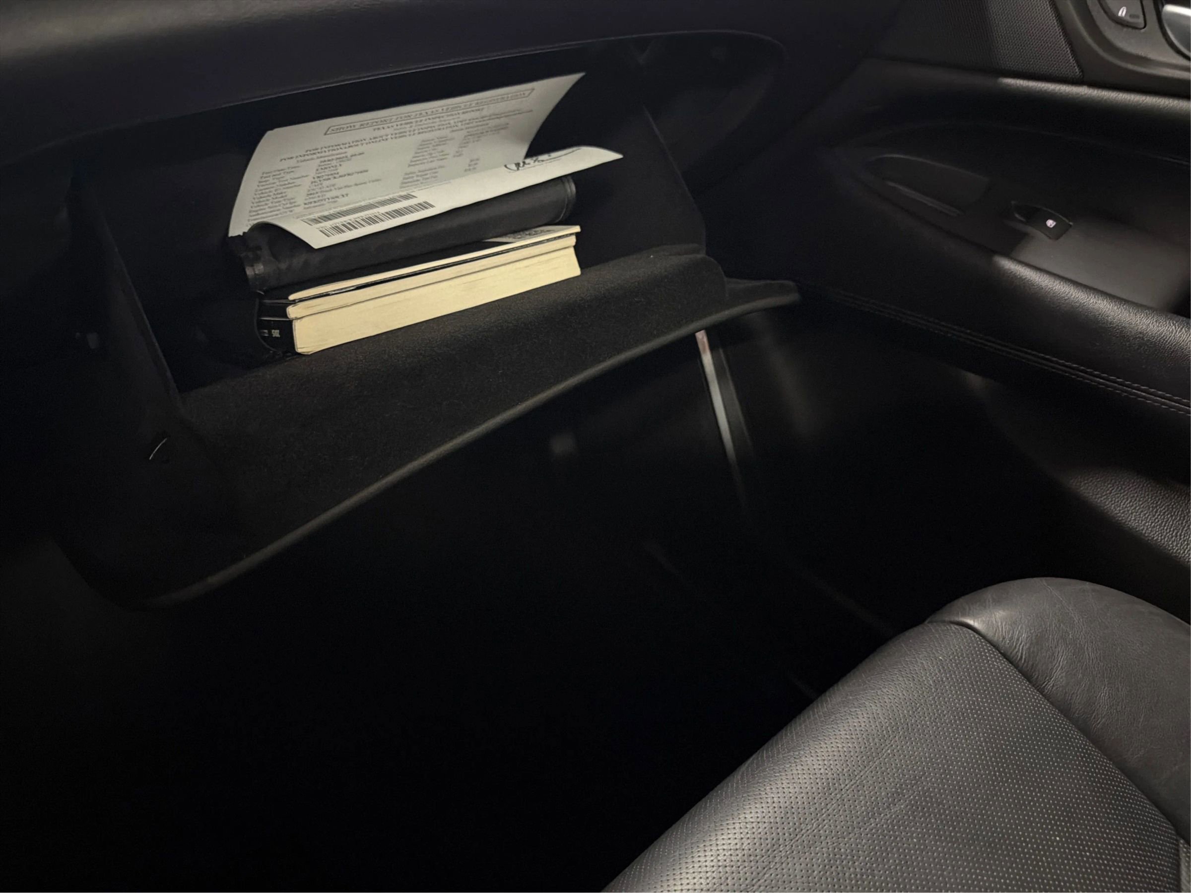 Used 2015 Cadillac Escalade Premium image 30