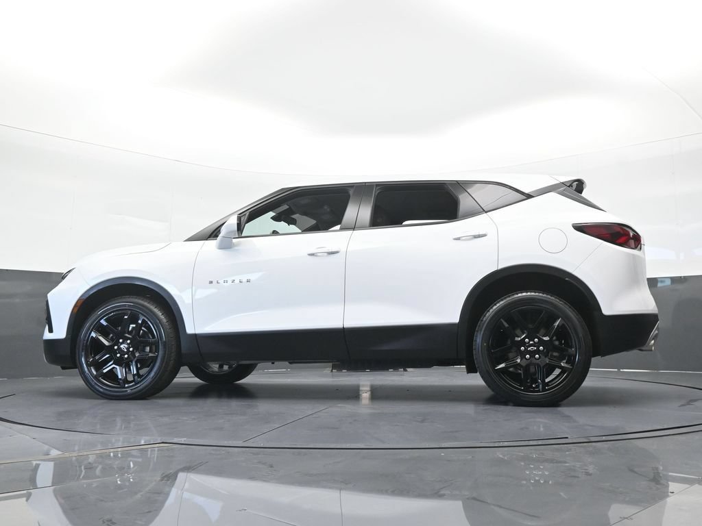 Used 2022 Chevrolet Blazer LT FWD image 63