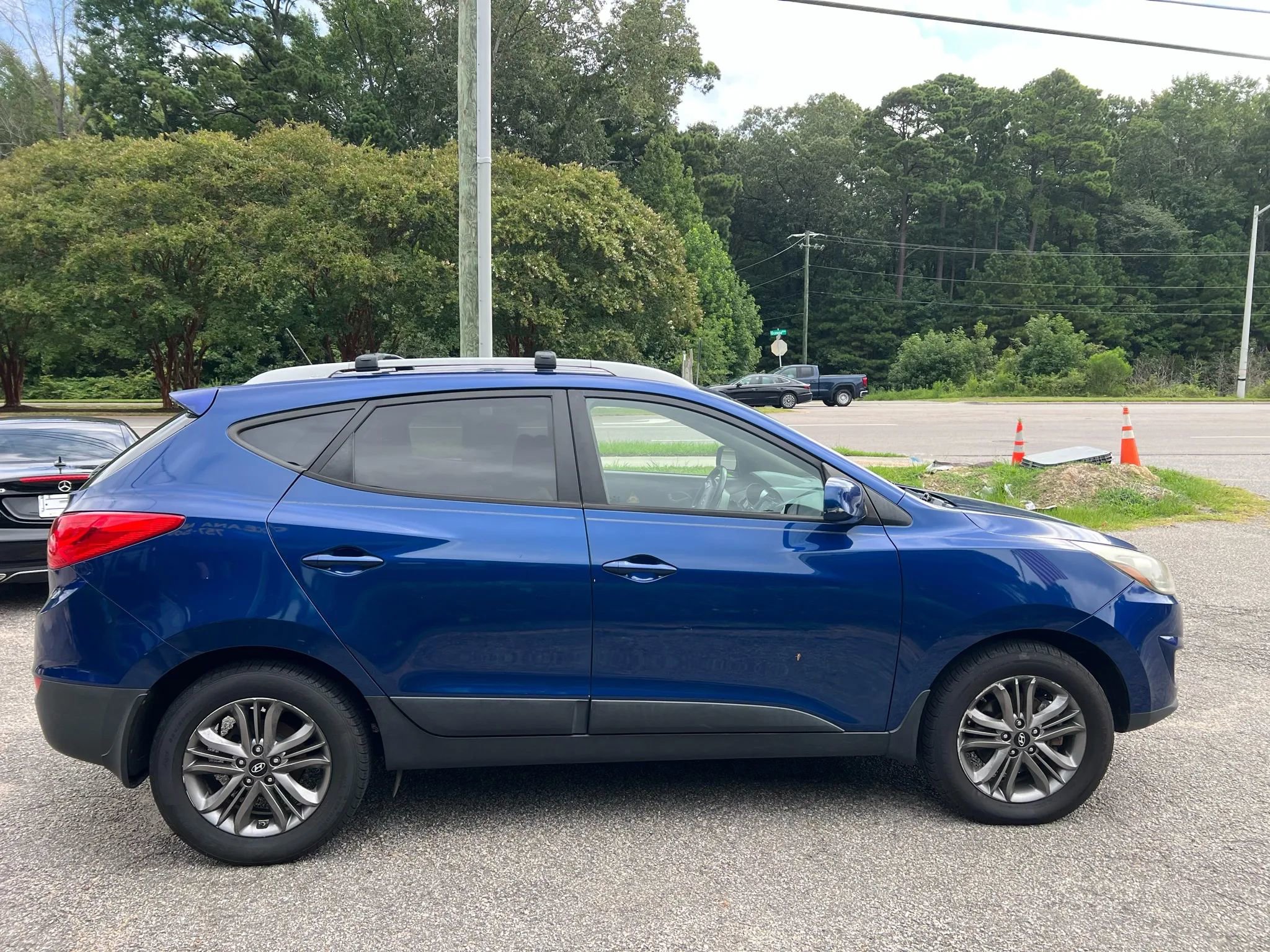 Used 2015 Hyundai Tucson SE image 4