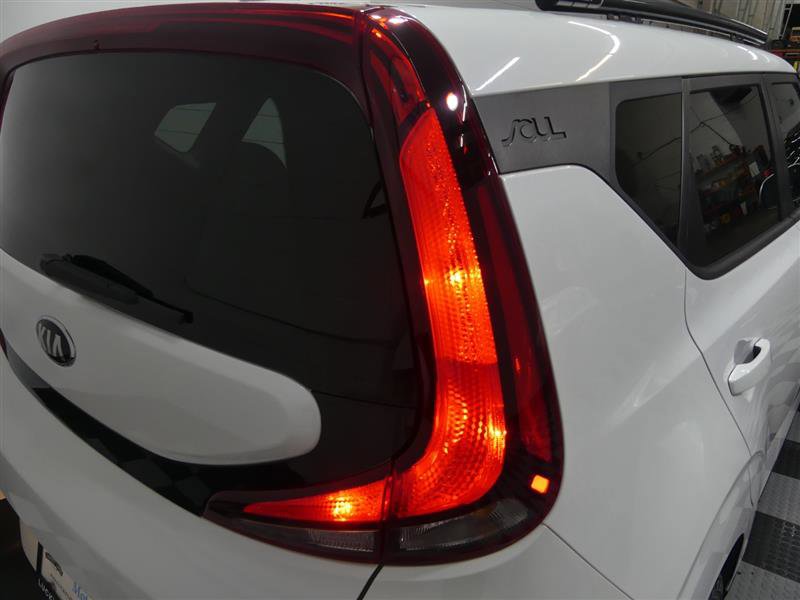 Used 2020 Kia Soul EX image 16