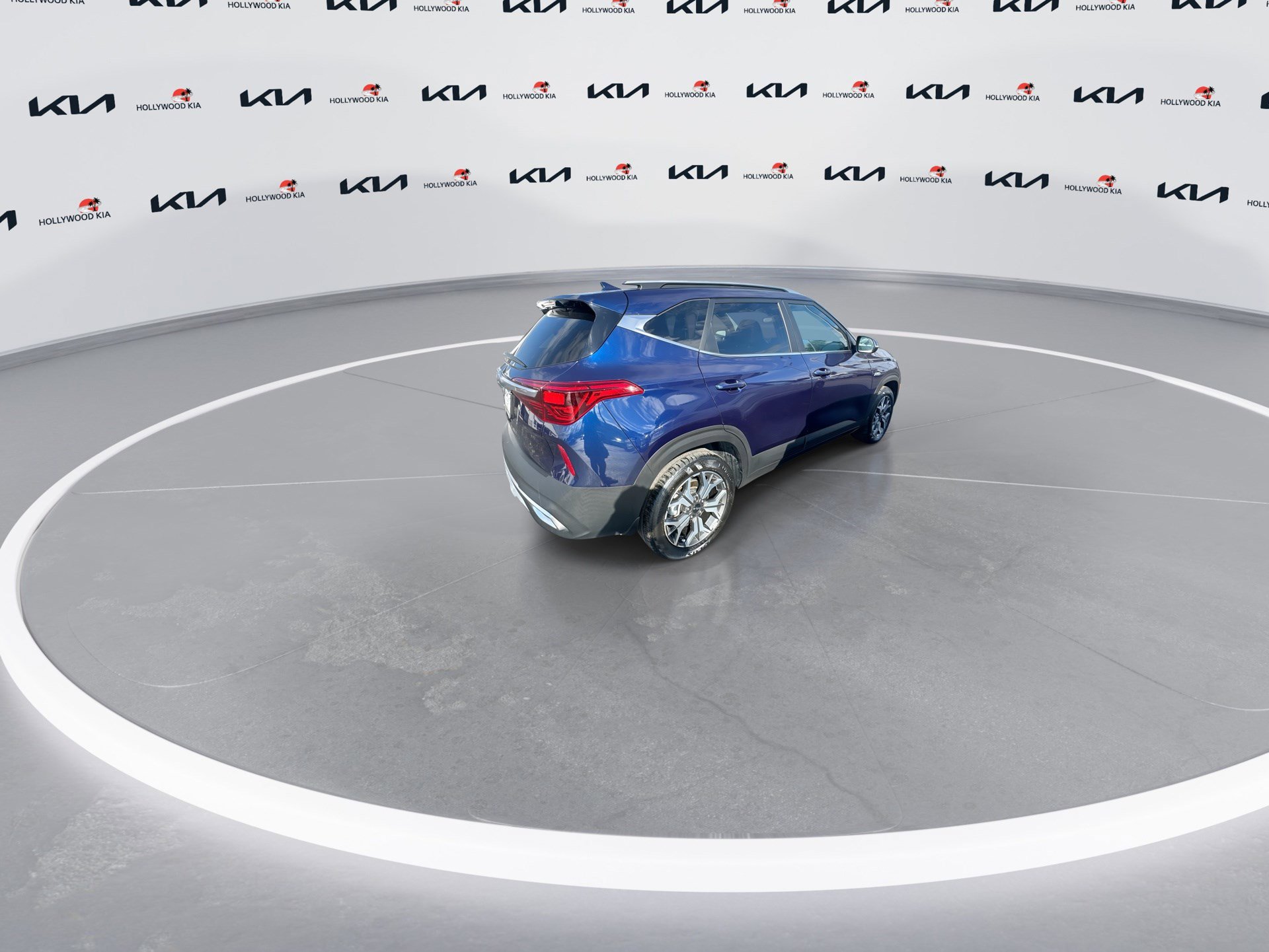 Certified 2023 Kia Seltos EX image 8