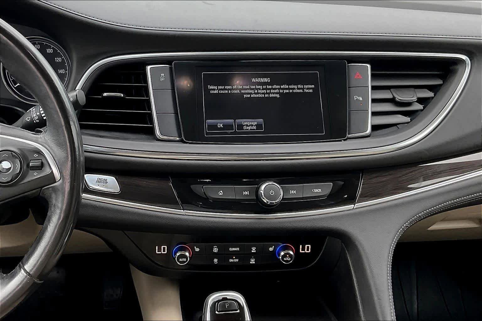 Used 2019 Buick Enclave Essence FWD image 7