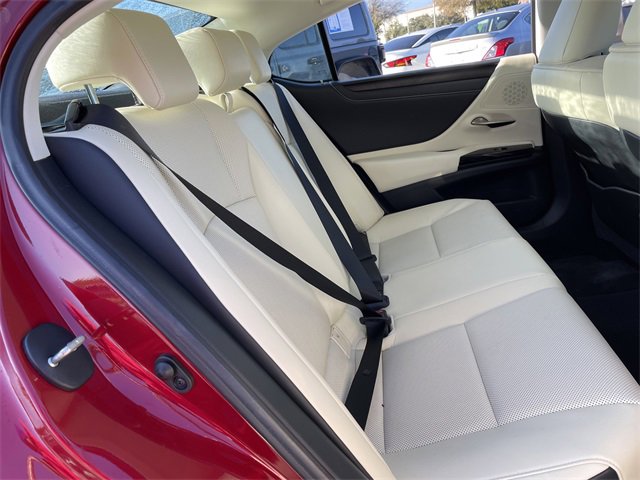 Used 2022 Lexus ES 250 w/ Premium Package image 30