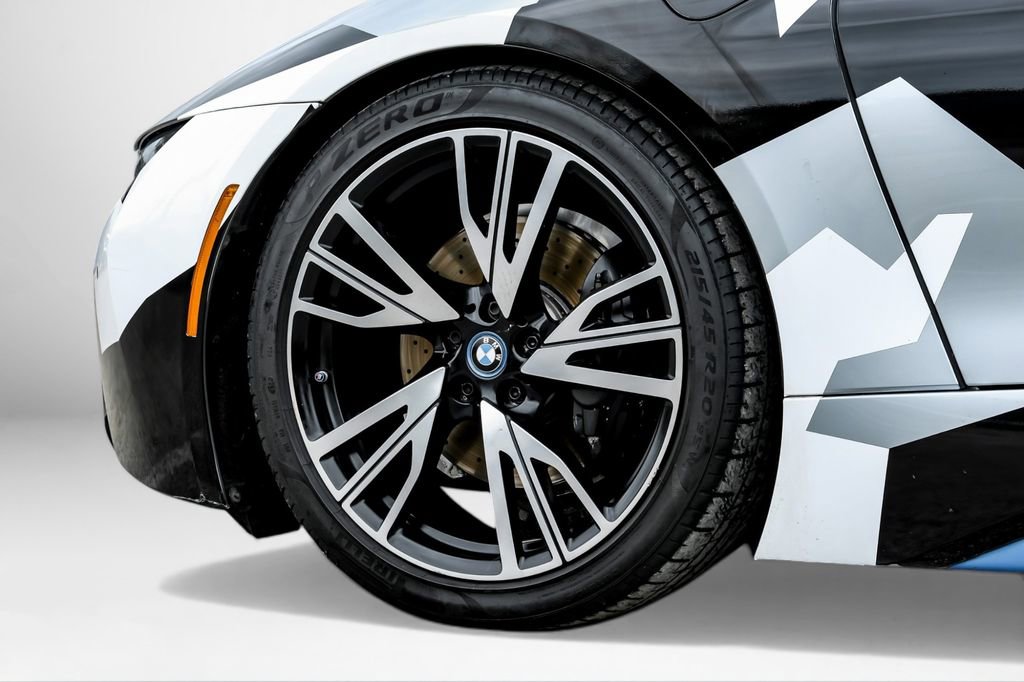 Used 2015 BMW i8 image 49