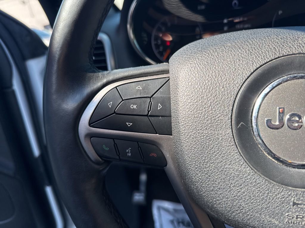 Used 2018 Jeep Grand Cherokee Altitude image 36