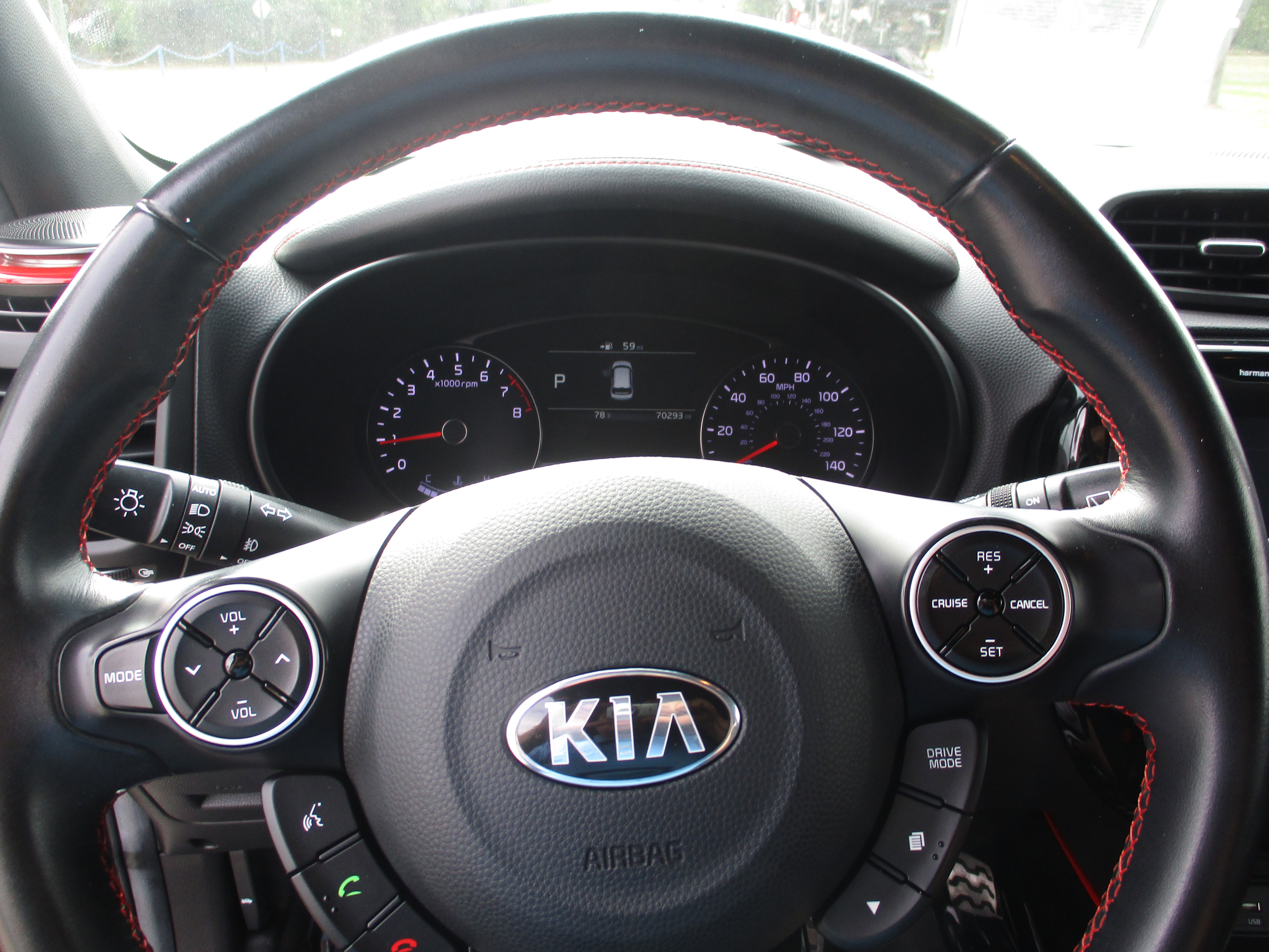 Used 2018 Kia Soul + image 17