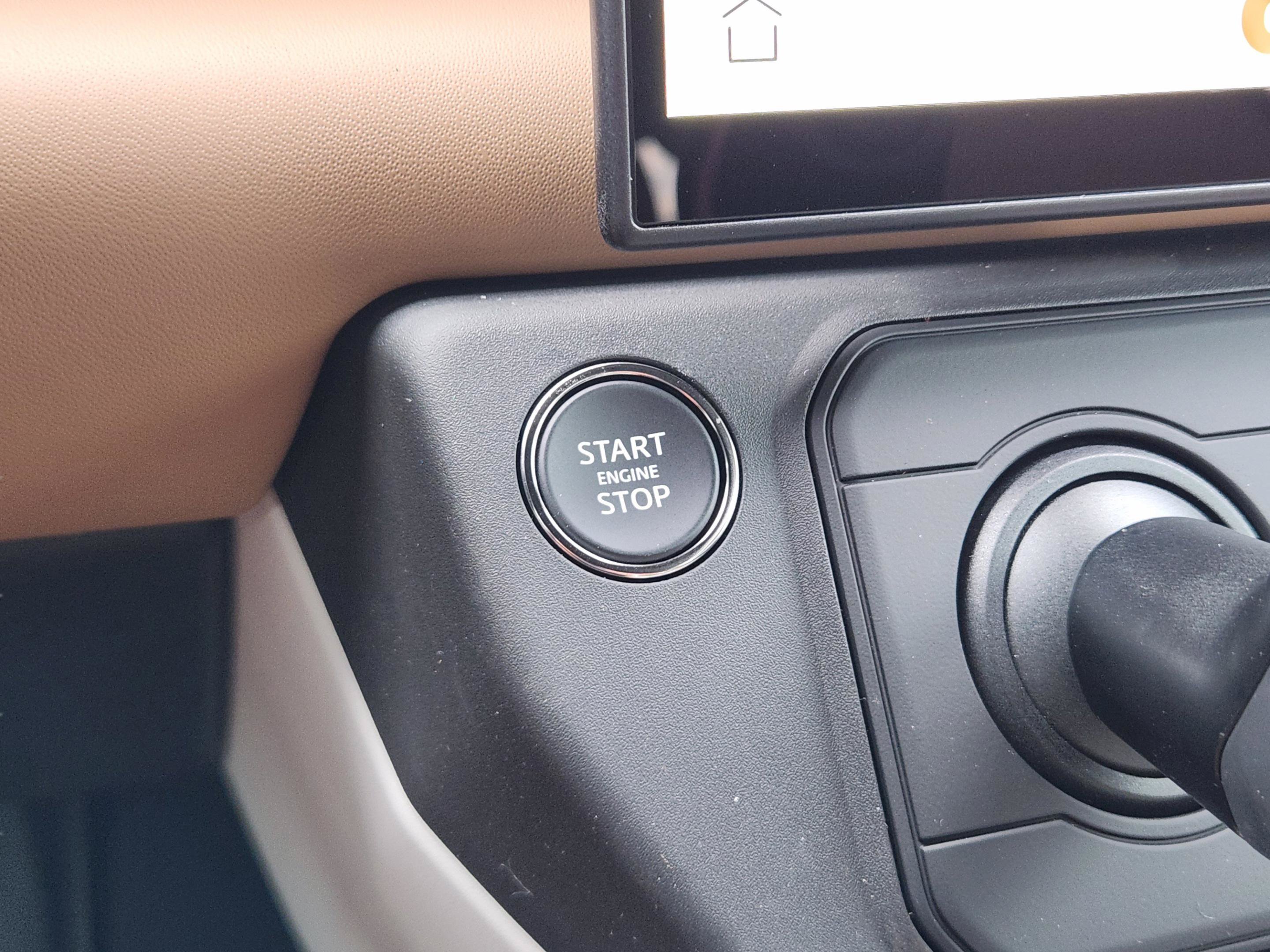 New 2026 Land Rover Defender 110 S AWD/4WD image 15